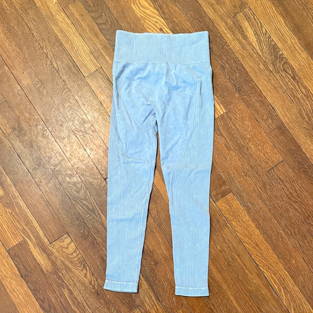 Gray High-Waisted Leggings